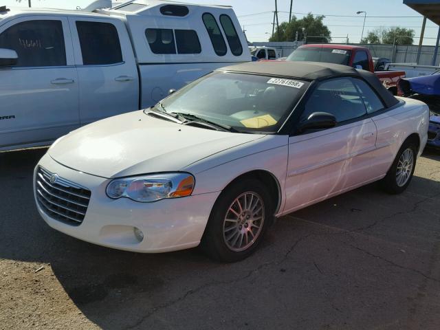 1C3EL55R64N259428 - 2004 CHRYSLER SEBRING LX WHITE photo 2