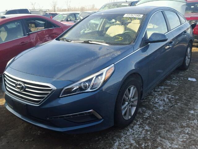 5NPE24AFXFH257205 - 2015 HYUNDAI SONATA SE BLUE photo 2