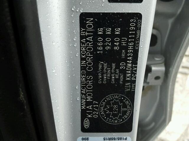 KNADM4A39H6111903 - 2017 KIA RIO LX Արծաթագույն լուսանկար 10