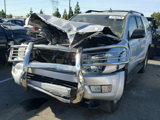 JTEZU14R850050285 - 2005 TOYOTA 4RUNNER SR SILVER photo 2