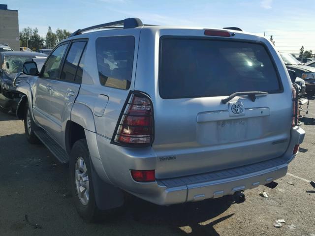 JTEZU14R850050285 - 2005 TOYOTA 4RUNNER SR SILVER photo 3