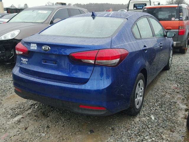 3KPFK4A74HE032699 - 2017 KIA FORTE LX BLUE photo 4