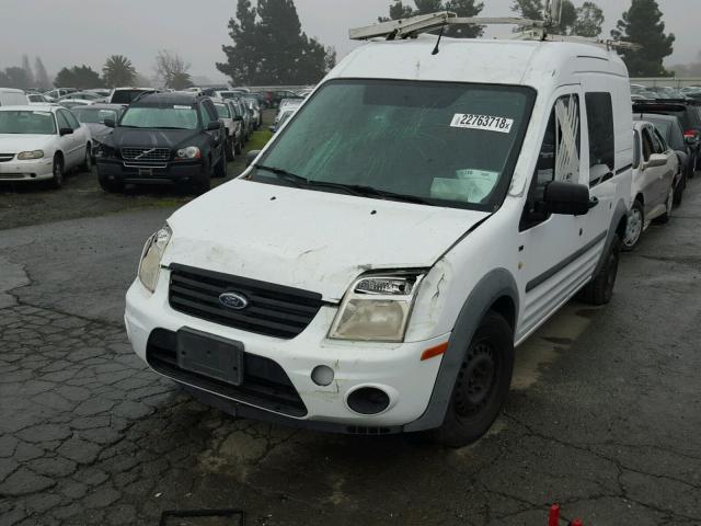 NM0LS6BN2AT041584 - 2010 FORD TRANSIT CO WHITE photo 2