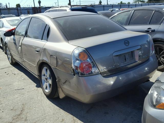 1N4AL11D83C263428 - 2003 NISSAN ALTIMA BAS GRAY photo 3