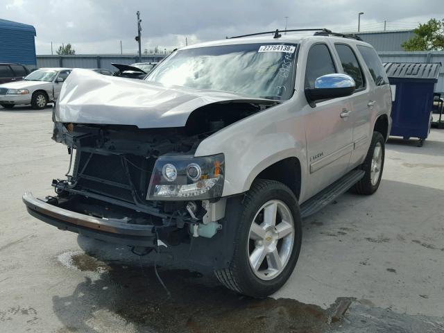 1GNFC23J29R126975 - 2009 CHEVROLET TAHOE C150 BEIGE photo 2