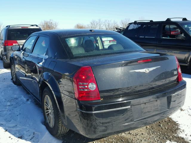 2C3CA5CV4AH297452 - 2010 CHRYSLER 300 TOURIN BLACK photo 3