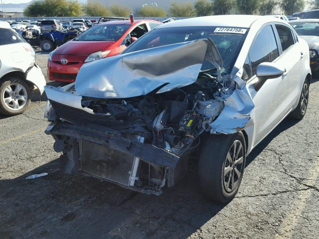 KNADM4A33E6338385 - 2014 KIA RIO LX SILVER photo 2