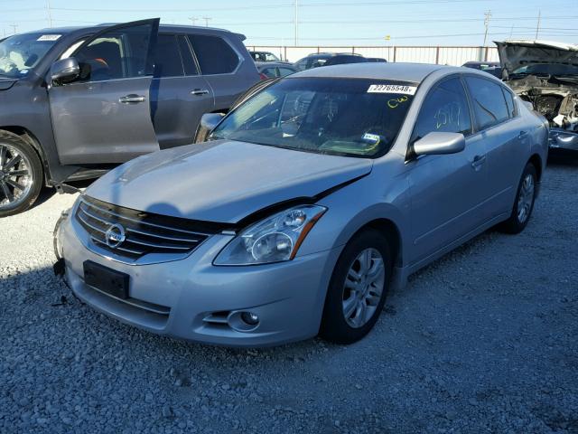 1N4AL2AP1CN556141 - 2012 NISSAN ALTIMA BAS SILVER photo 2