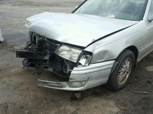 4T1BF18B5XU321128 - 1999 TOYOTA AVALON XL SILVER photo 9