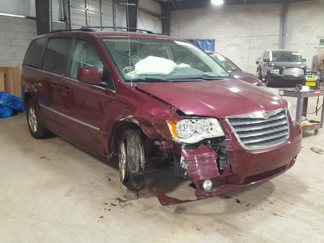 2A8HR54199R512330 - 2009 CHRYSLER TOWN & COU BURGUNDY photo 1