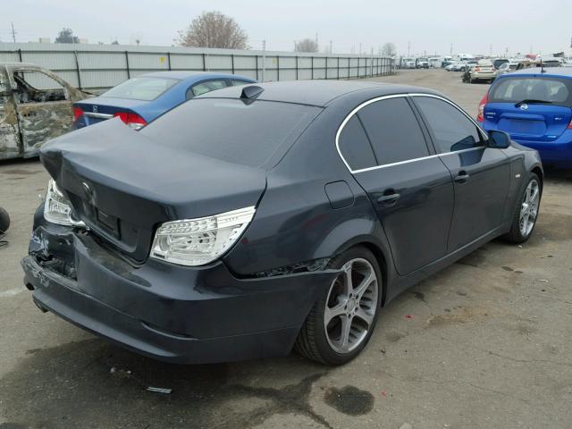 WBANV13539C155400 - 2009 BMW 528 XI GRAY photo 4