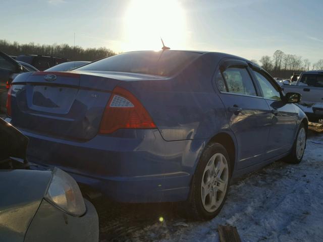 3FAHP0HA3BR182491 - 2011 FORD FUSION SE BLUE photo 4