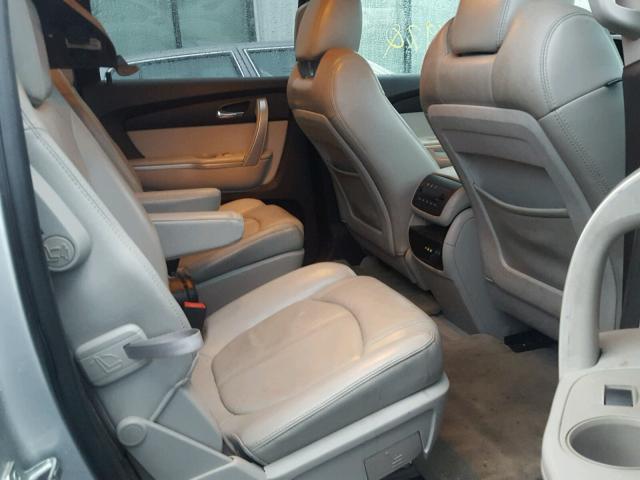 1GKLRMED0AJ270013 - 2010 GMC ACADIA SLT ვერცხლისფერი ფოტო 6