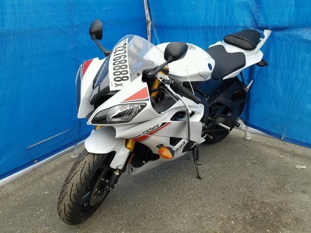 JYARJ16Y9FA009365 - 2015 YAMAHA YZFR6 C WHITE photo 2