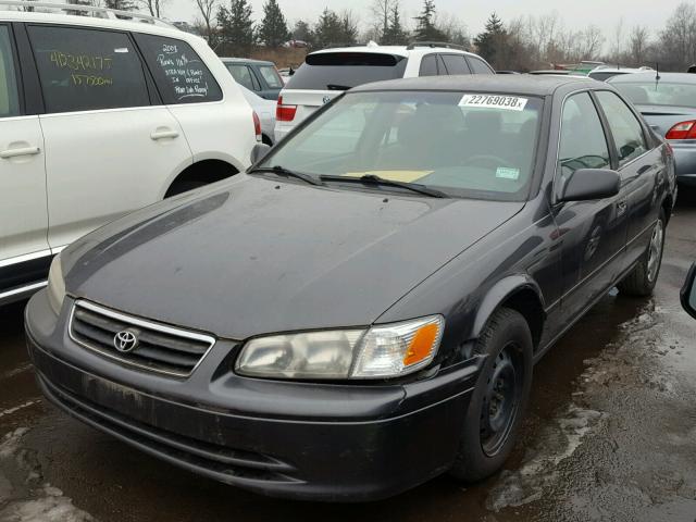 4T1BG22K81U778311 - 2001 TOYOTA CAMRY CE GRAY photo 2