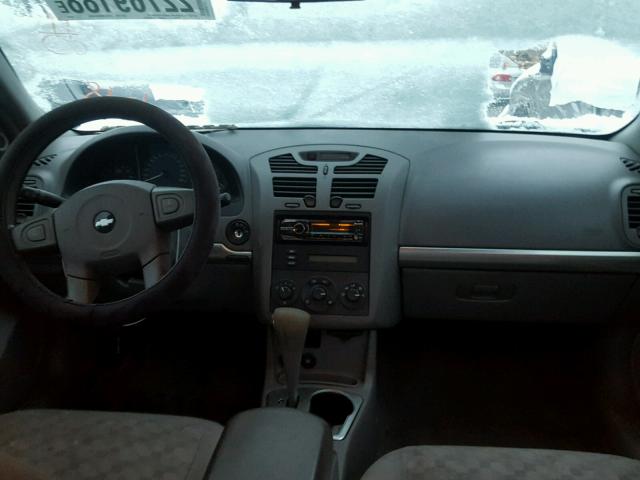 1G1ZT52834F105352 - 2004 CHEVROLET MALIBU LS 银色 照片 9