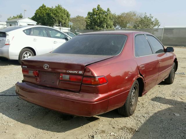 JT2BG22K6X0275440 - 1999 TOYOTA CAMRY LE RED photo 4