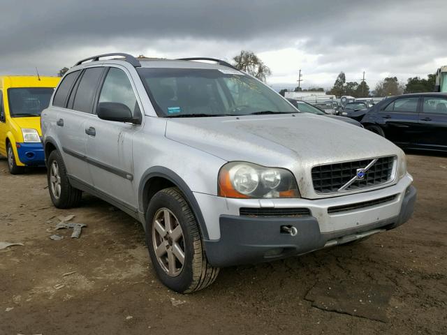 YV1CZ59HX41073511 - 2004 VOLVO XC90 SILVER photo 1