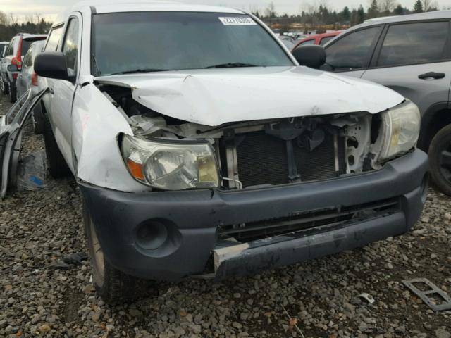 5TENX22N58Z546973 - 2008 TOYOTA TACOMA WHITE photo 9