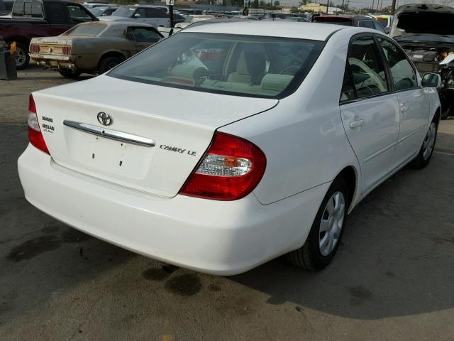 4T1BE32K62U058163 - 2002 TOYOTA CAMRY LE WHITE photo 4
