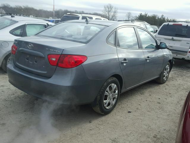 KMHDU46D29U806818 - 2009 HYUNDAI ELANTRA GL SILVER photo 4