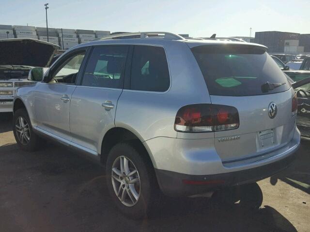 WVGBE77L28D003369 - 2008 VOLKSWAGEN TOUAREG 2 SILVER photo 3