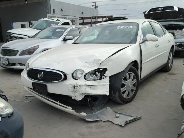 2G4WC582X61237821 - 2006 BUICK LACROSSE C WHITE photo 2