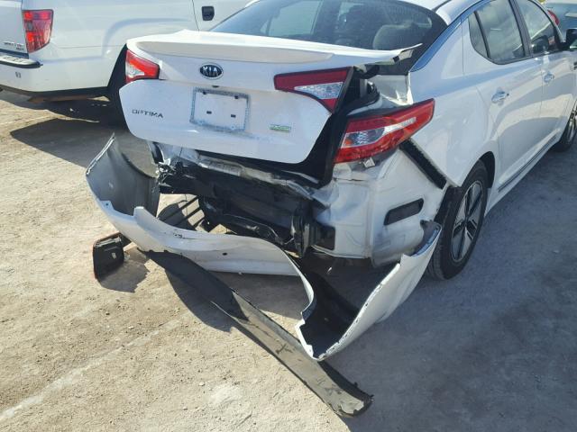 KNAGM4AD9B5006314 - 2011 KIA OPTIMA HYB WHITE photo 9