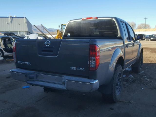 1N6AD07W95C453510 - 2005 NISSAN FRONTIER C GRAY photo 4