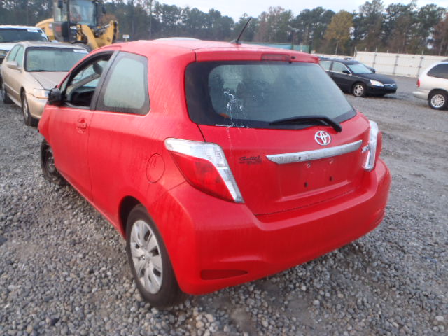 JTDJTUD30CD511342 - 2012 TOYOTA YARIS RED photo 3