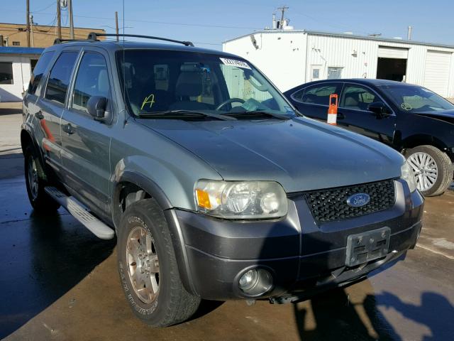 1FMYU03165KE48083 - 2005 FORD ESCAPE XLT GREEN photo 1