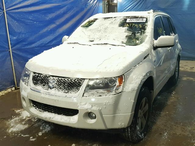 JS3TD944274200384 - 2007 SUZUKI GRAND VITA WHITE photo 2