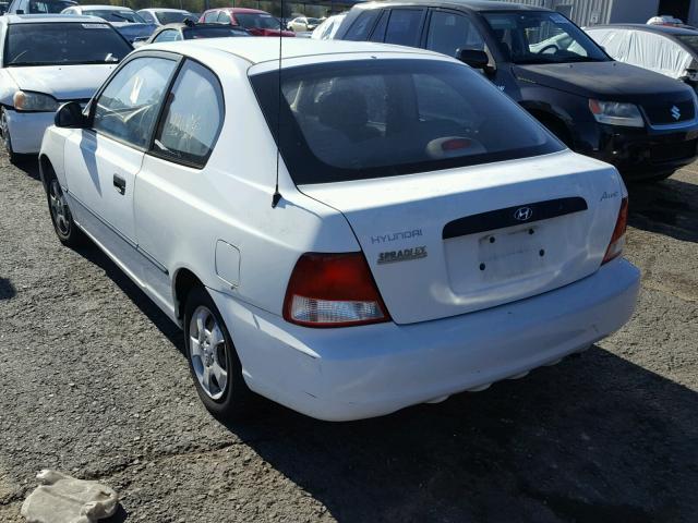 KMHCF35G92U211417 - 2002 HYUNDAI ACCENT L WHITE photo 3