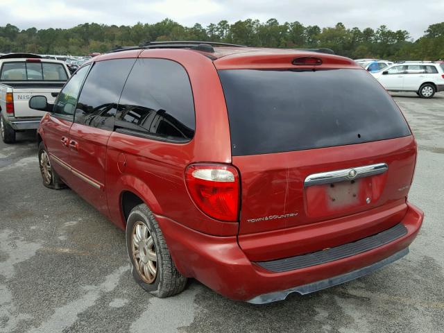 2C4GP54L45R177322 - 2005 CHRYSLER TOWN & COU RED photo 3