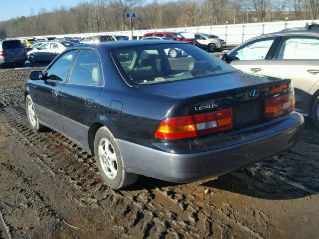 JT8BF22G6V0025911 - 1997 LEXUS ES 300 BLACK photo 3