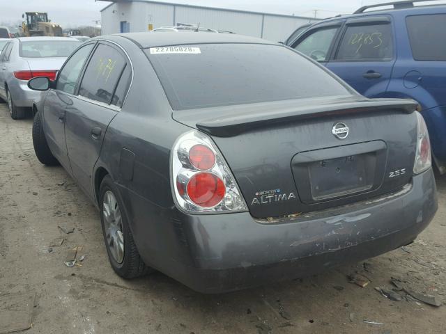 1N4AL11D05C173600 - 2005 NISSAN ALTIMA S GRAY photo 3