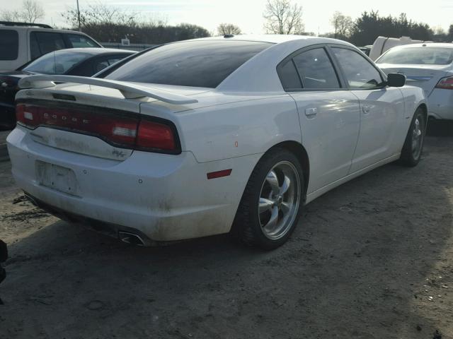 2B3CL5CT2BH520594 - 2011 DODGE CHARGER R/ WHITE photo 4