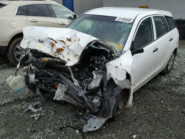 2T1KR32E54C315283 - 2004 TOYOTA MATRIX WHITE photo 2