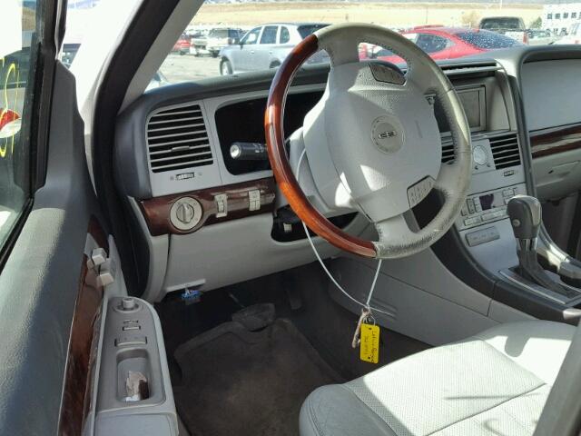 5LMEU68H34ZJ13474 - 2004 LINCOLN AVIATOR 白色 照片 9