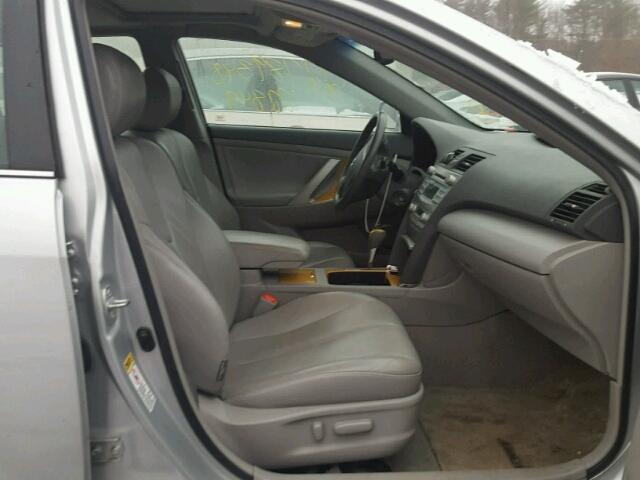 4T1BK46KX7U032780 - 2007 TOYOTA CAMRY NEW SILVER photo 5