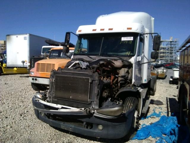 1FUJA6AV77LW93973 - 2007 FREIGHTLINER CONVENTION WHITE photo 2