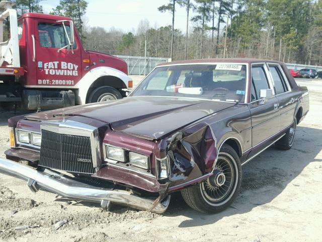 1LNBM81F2KY767332 - 1989 LINCOLN TOWN CAR MAROON photo 2