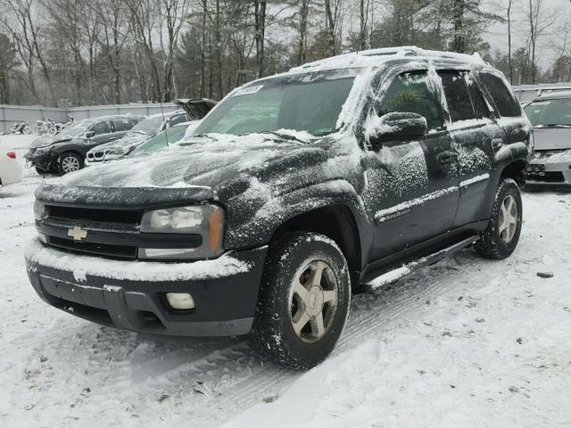 1GNDT13S642297224 - 2004 CHEVROLET TRAILBLAZE BLACK photo 2