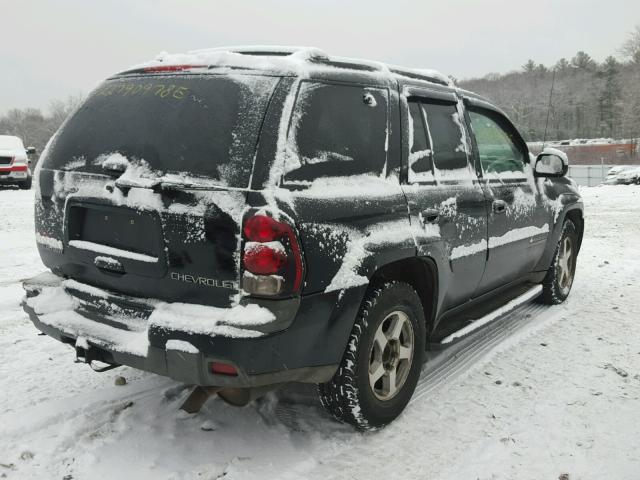 1GNDT13S642297224 - 2004 CHEVROLET TRAILBLAZE BLACK photo 4