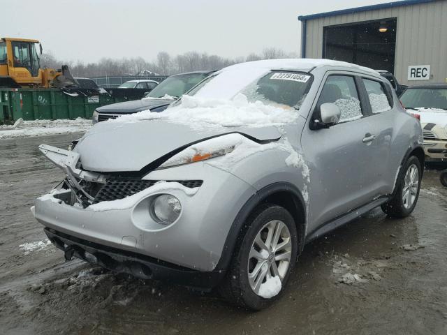 JN8AF5MV8DT216547 - 2013 NISSAN JUKE S SILVER photo 2