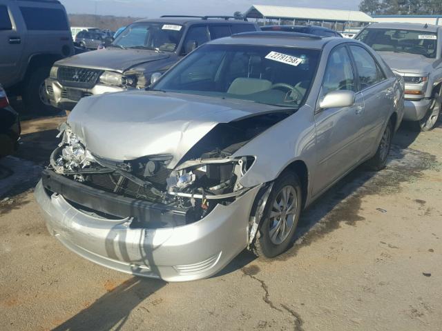 4T1BF32K56U118954 - 2006 TOYOTA CAMRY LE SILVER photo 2