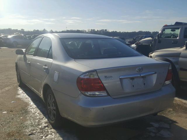 4T1BF32K56U118954 - 2006 TOYOTA CAMRY LE SILVER photo 3