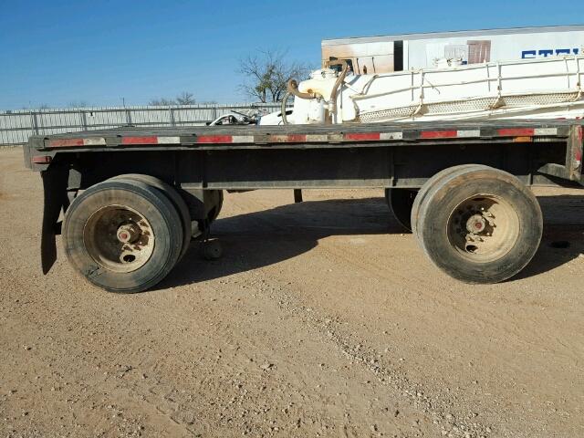 1TTF4820XY1065331 - 2000 UTILITY TRAILER BLACK photo 9