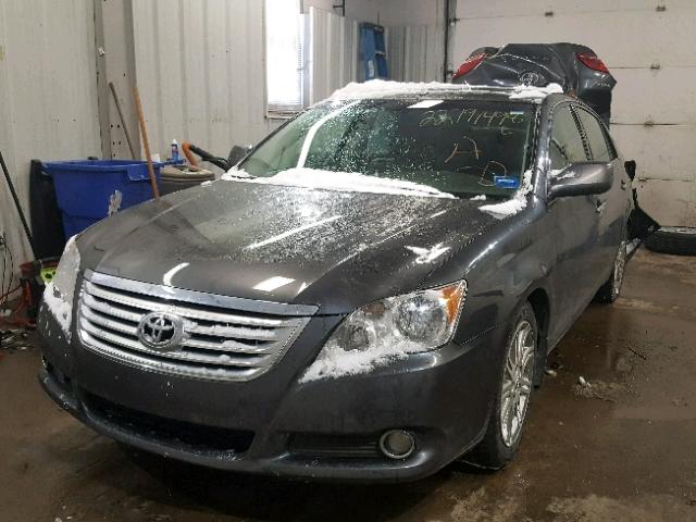 4T1BK36B68U282061 - 2008 TOYOTA AVALON GRAY photo 2