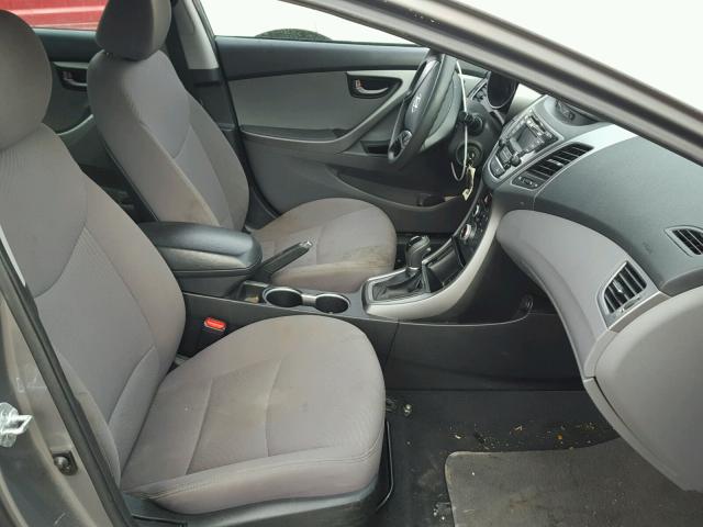 5NPDH4AE4EH472126 - 2014 HYUNDAI ELANTRA SE GRAY photo 5